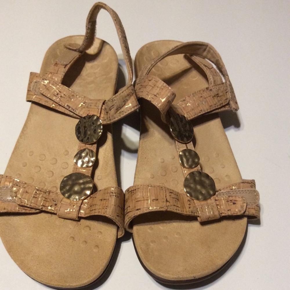 Vionic Women’s Gold Cork Strap Sandals Size 10